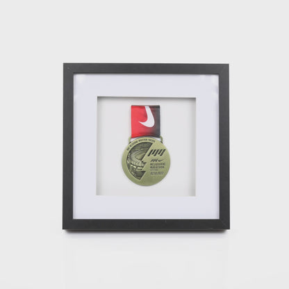 360 Degree Video of Melbourne Marathon Gold Medal.